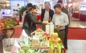 Trải nghiệm gian hàng triển lãm thành tựu kinh tế - xã hội TP. Thanh Hóa tham gia Triển lãm thành tựu kinh tế - xã hội tỉnh Thanh Hóa giai đoạn 2015 – 2020.