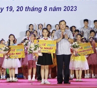 z4620032382479_0561d79bb2d14ef64ef094ab6fd95445.jpg