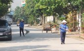  Những nữ công nhân môi trường góp phần làm sạch đường phố