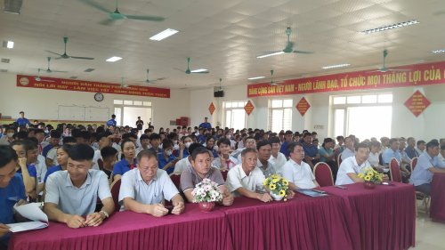 dai bieu tham tham dụ hoằng dai.jpg
