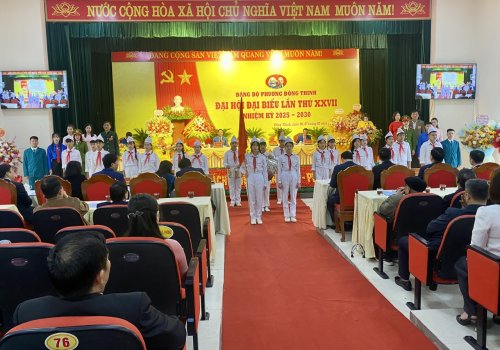 Quang canh Dai hoi.jpg