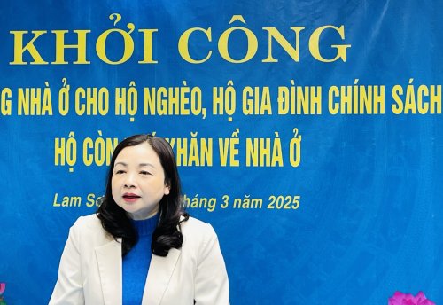 z6423821596821_41e8e0e0316e3d4cb5b11737375d21d3.jpg